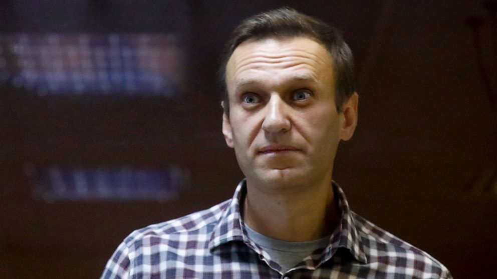 Kremlin critic Navalny slapped with new criminal charges