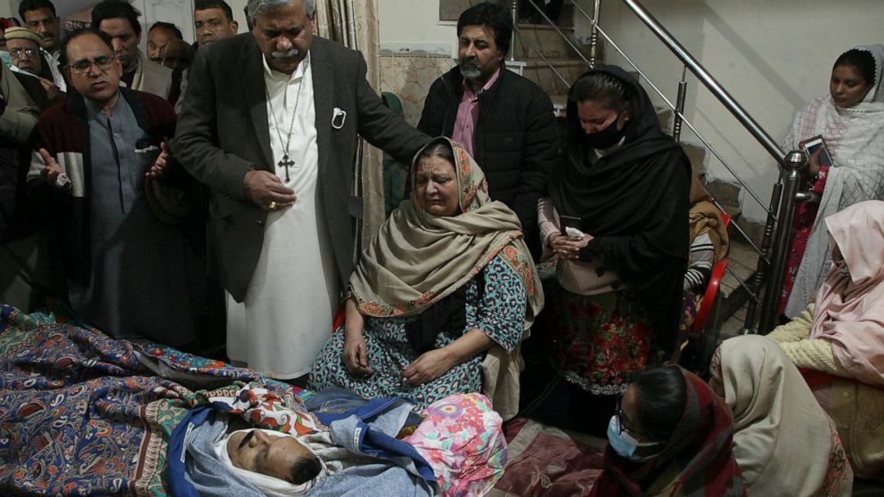 Pakistan gunmen kill Christian priest on way home from Mass