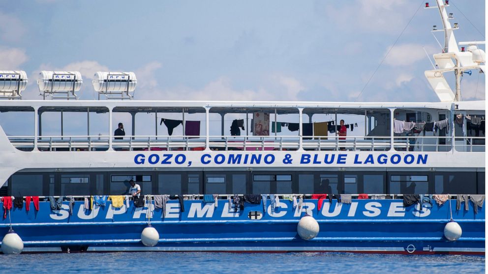 Rescue migrants stranded on chartered Maltese pleasure boats thumbnail
