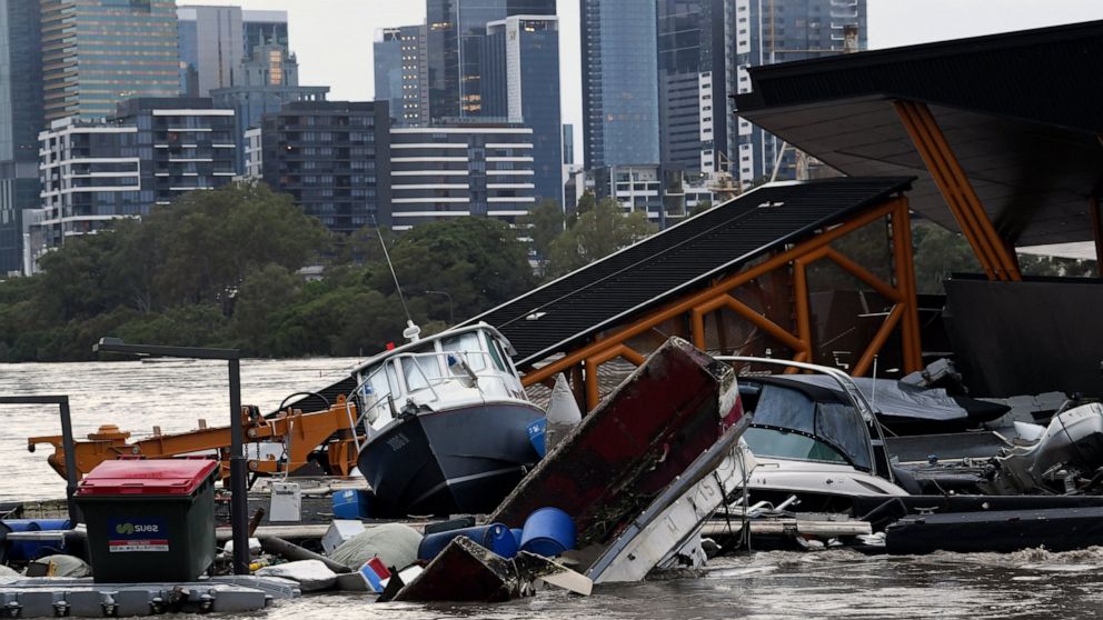 Major floods hit Australia's east coast, claiming 7 lives