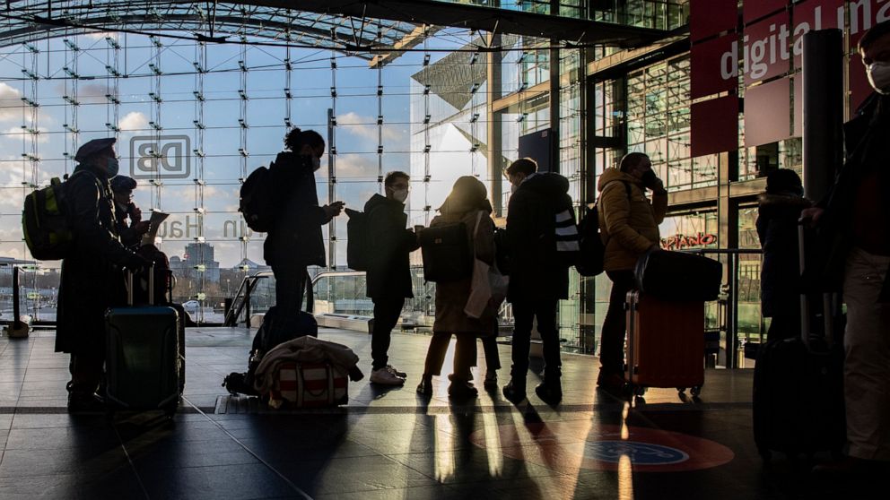 Storm sweeps Germany, causing damage, delays; 2nd in sight