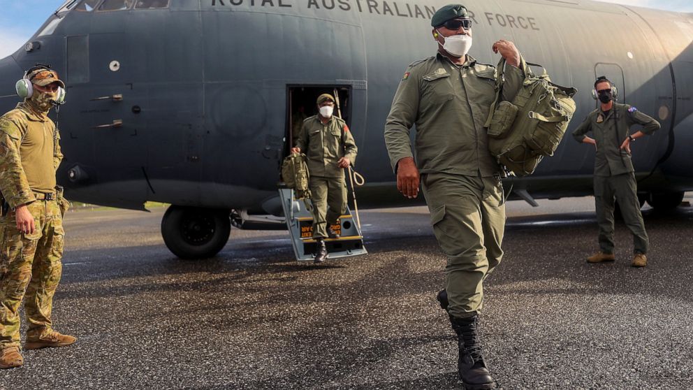 New Zealand to send military, police to Solomon Islands