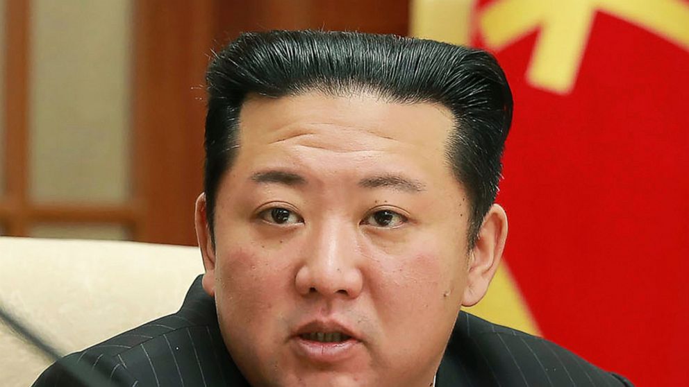 North Korea fires 2 suspected missiles in 6th launch in 2022