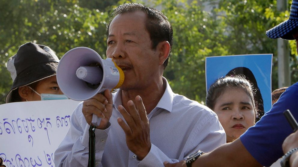 Cambodian labor union leader convicted over border comments