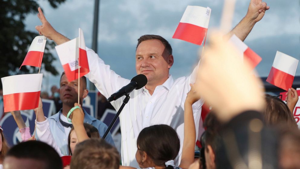 A deeply divided Poland chooses a president in runoff vote ...