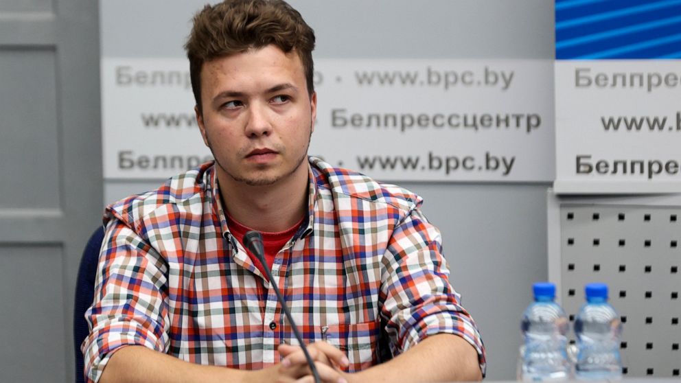 Jailed Belarus journalist, girlfriend moved to house arrest