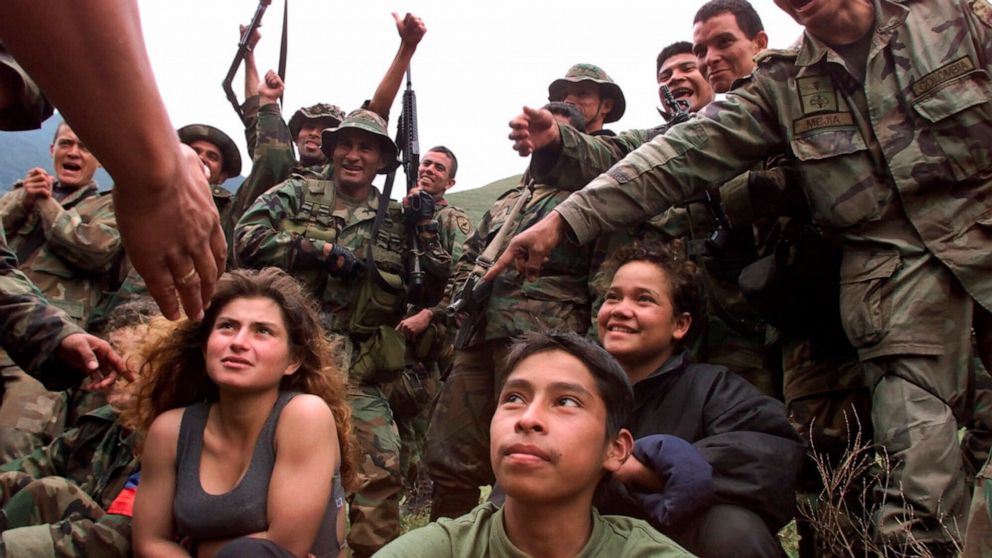 Colombian tribunal: Guerrillas recruited 18,600 children