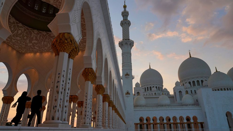 Abu Dhabi issues law on divorce, inheritance for non-Muslims