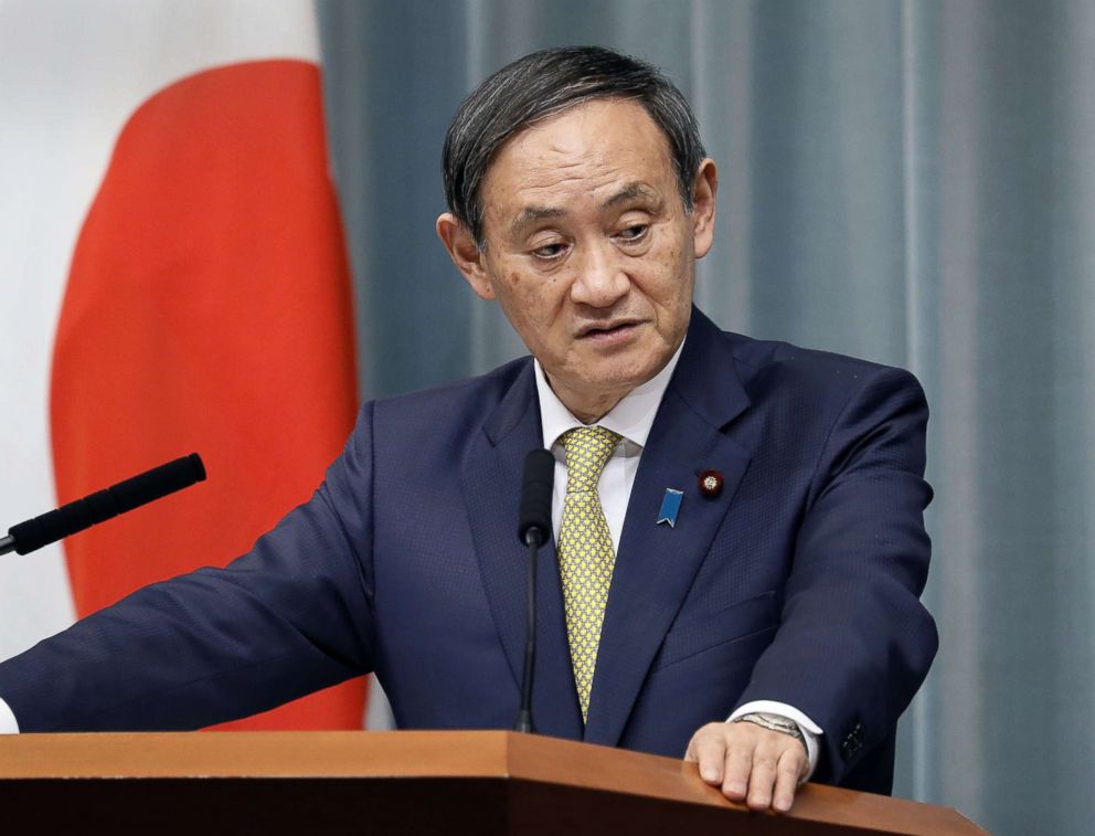 PHOTO: Japanese Chief Cabinet Secretary Yoshihide Suga holds a press conference in Tokyo on Jan. 15, 2019.