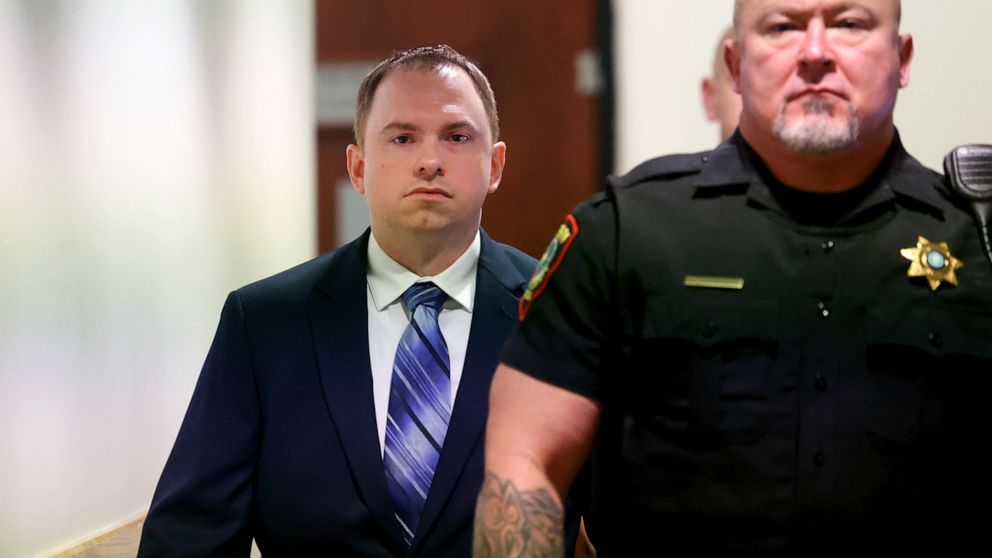 Jury deliberates ex-officer’s fate in murder trial of Black woman in her home