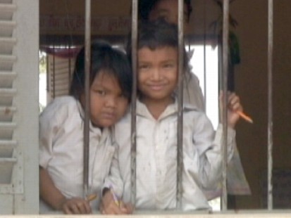 VIDEO: Nonprofit Pepyride offers tourists a new way to experience Cambodia.