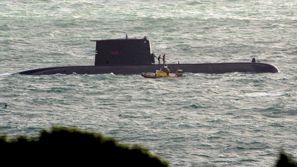 3 personel Angkatan Laut Afrika Selatan tewas dalam kecelakaan kapal selam