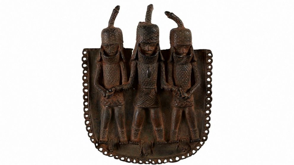 London museum agrees to return stolen Nigerian artifacts, including Benin bronzes