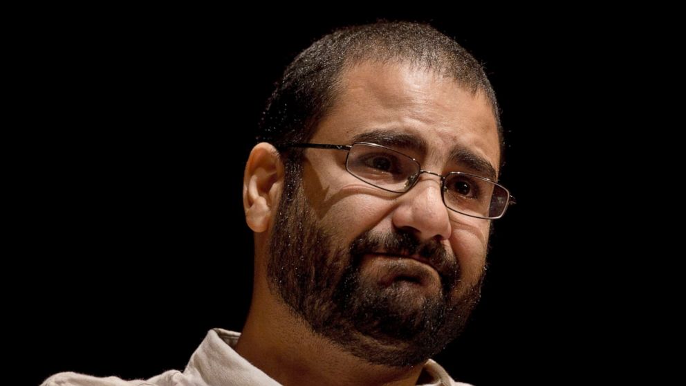 PHOTO: Egypt's leading pro-democracy activist Alaa Abdel-Fattah speaks during a conference at the American University in Cairo, Sept. 22, 2014. The family says he began a "full hunger strike" and plans to stop drinking water the first day of COP27.