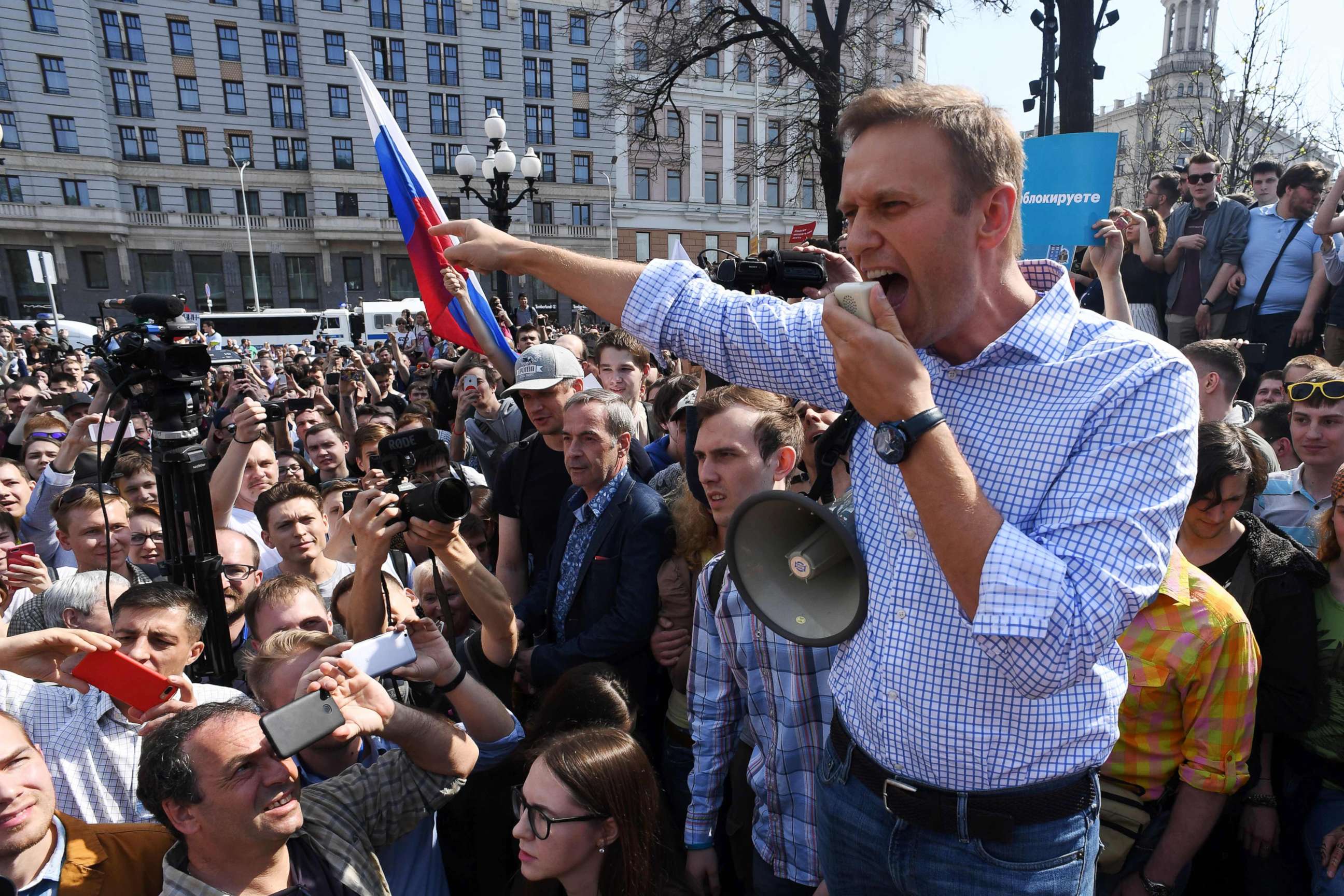 PHOTO: Russian opposition leader Alexei Navalny addresses supporters during an unauthorized anti-Putin rally on May 5, 2018 in Moscow, two days ahead of Vladimir Putin's inauguration for a fourth Kremlin term.