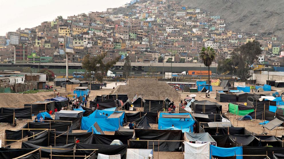 PHOTO: Cantagallo, once a thriving Amazonian slum in the capital, Lima, has become a squatter camp in recent months. 