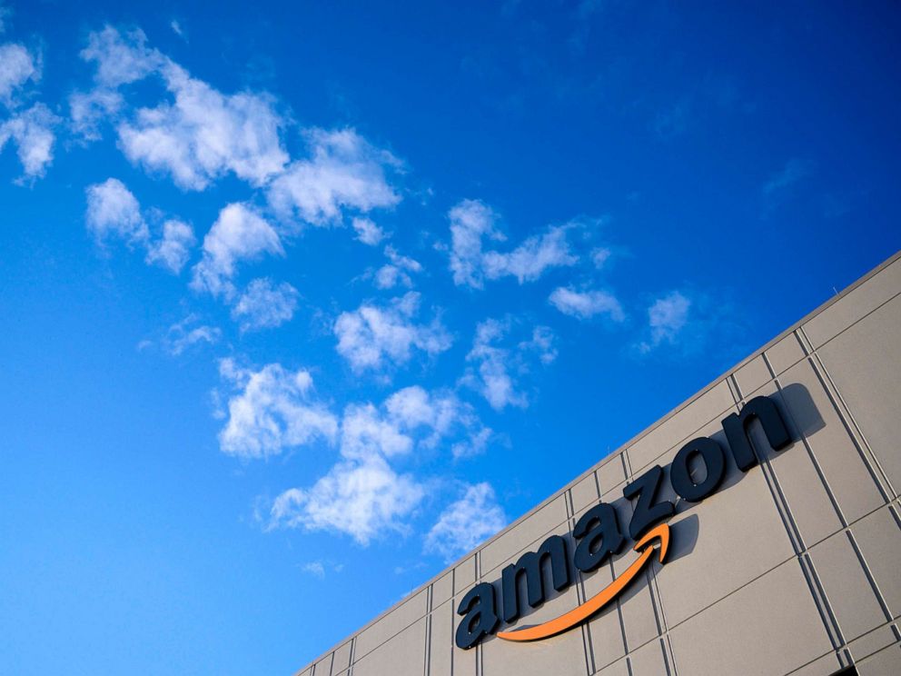 PHOTO: Amazon logo at the Amazon fulfillment center in Staten Island, N.Y., Feb. 5, 2019.