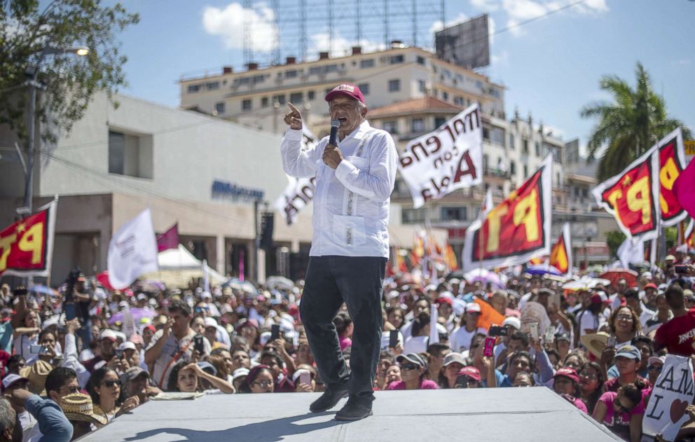 PHOTO: Mexico's presidential candidate for the MORENA party, Andres Manuel Lopez Obrador, delivers a speech during a campaign rally in Acapulco, Guerrero State, Mexico, June 25, 2018, ahead of the July 1 presidential election.