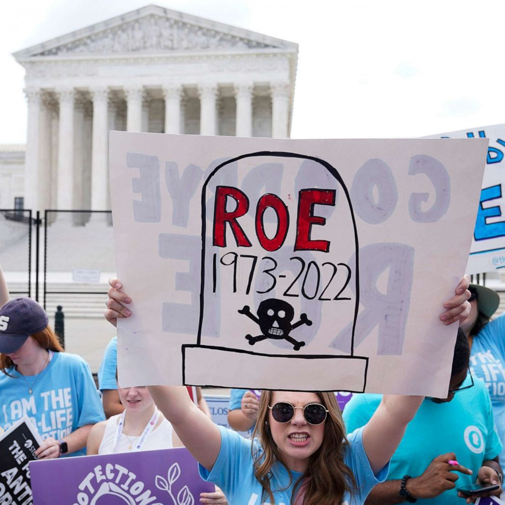 VIDEO:  Leaked abortion ruling draft marks 1st in Supreme Court 'taking away rights': Expert 