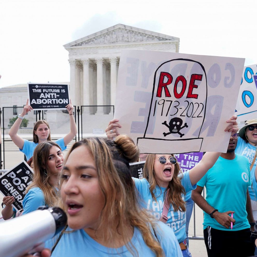 Supreme Court overturns Roe v. Wade in landmark case on abortion rights -  ABC News