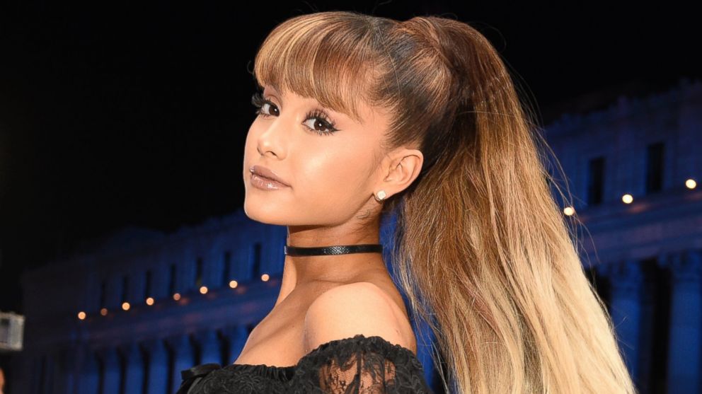 Broken Ariana Grande Speaks Out After Deadly Manchester Concert I Dont Have Words Abc News 2043