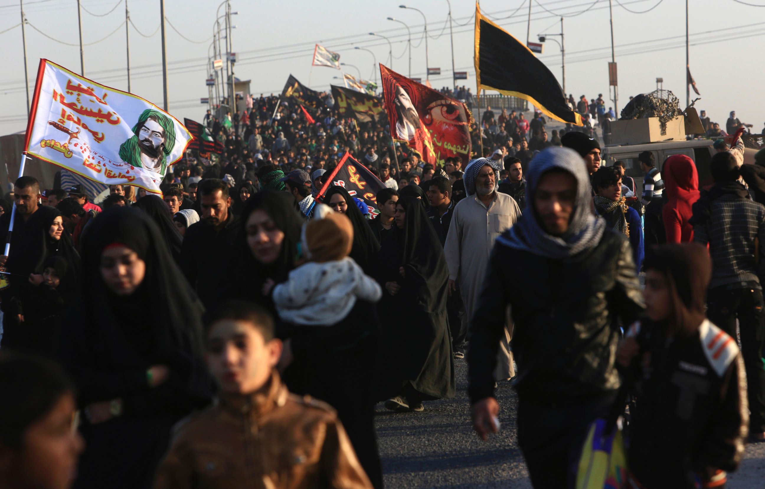 PHOTO: Shiite pilgrims make their way to Karbala for Arbaeen, in Basra, 340 miles southeast of Baghdad, Iraq, Monday, Nov. 21, 2016.