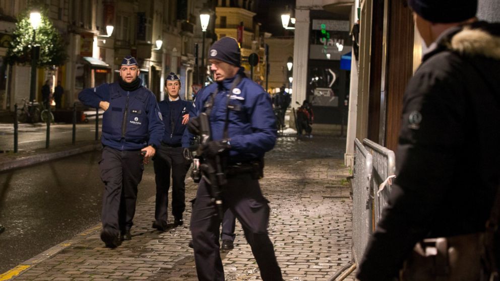 Belgian Police Detain 21 But Fail To Nab Paris Attack Suspect Salah ...