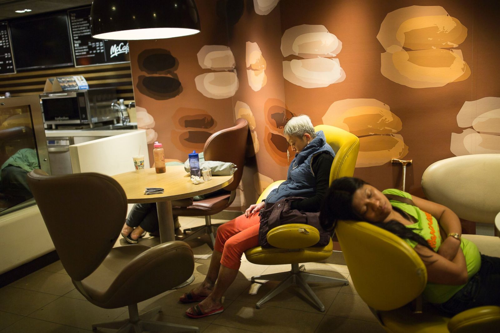 Picture | Sleepers Haunt Hong Kong McDonald's Restaurants - ABC News
