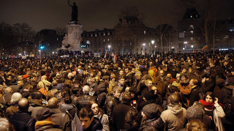 PHOTO: Demonstrators gather at the Place de la Republique after a shooting at a French satirical newspaper in Paris, Jan. 7, 2015.