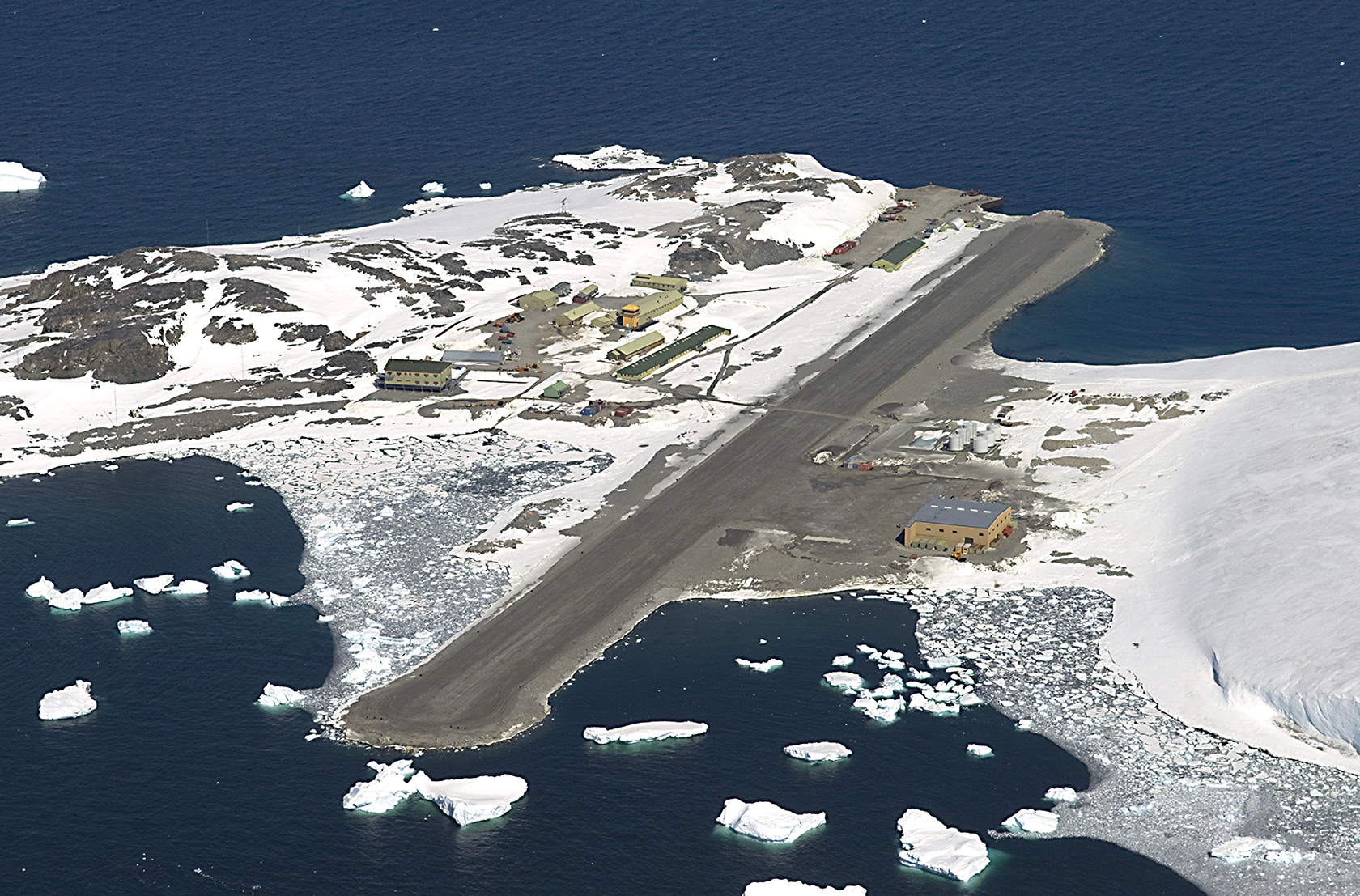 PHOTO: Rothera, the British Antarctic Survey station, is seen from the air in an undated handout photo from the British Antarctic Survey.