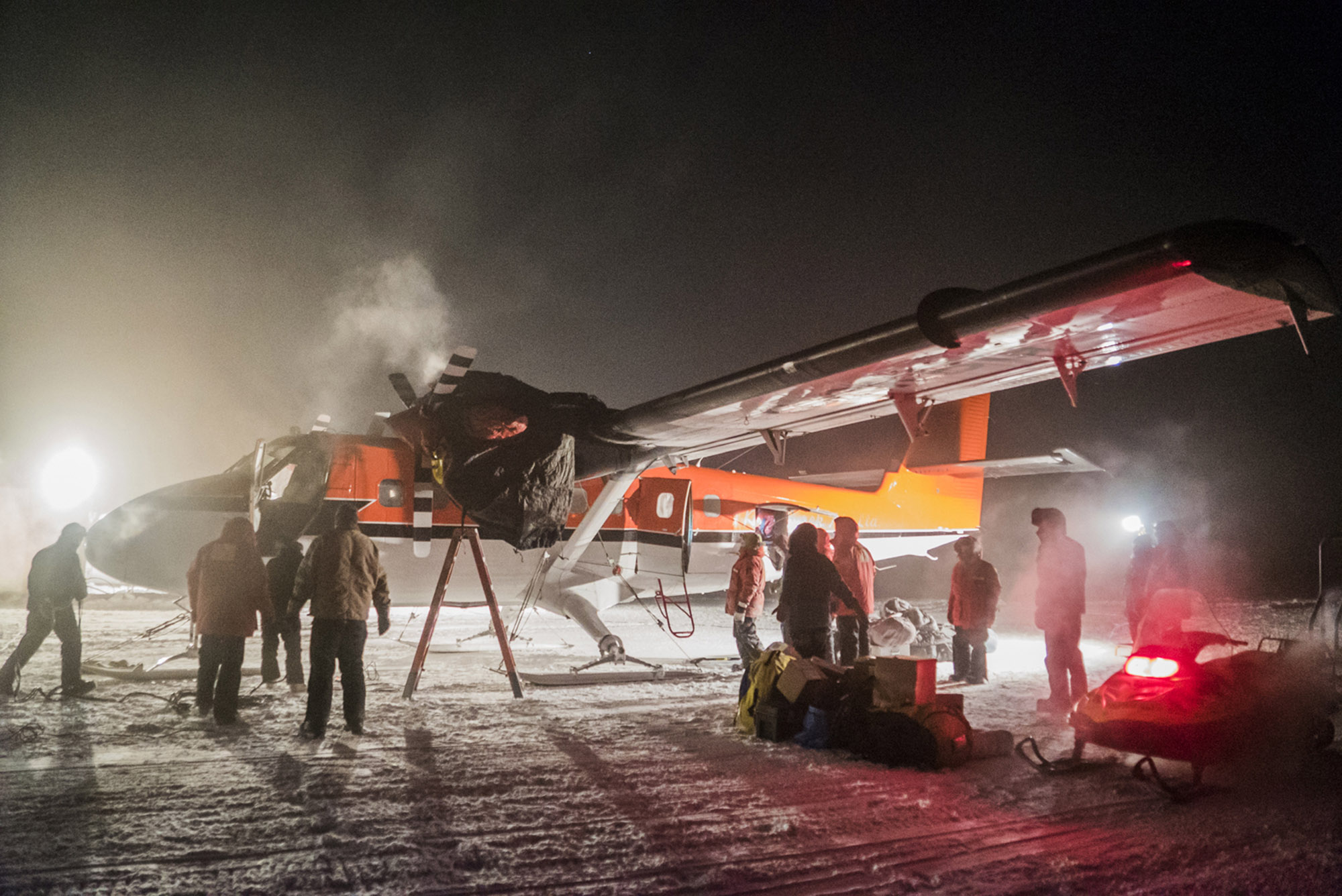 PHOTO: A small plane picks up 2 patients at the U.S. South Pole science station during a rescue attempt to get the crew members needed medical attention.
