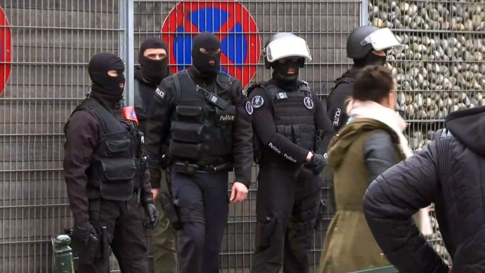PHOTO: A large police operation is underway in Molenbeek, Brussels, in a neighborhood where many of those involved with the Paris attacks in November came from. 