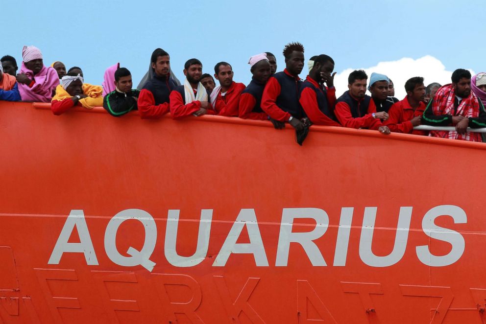 PHOTO: The Aquarius rescue ship run by NGO S.O.S. Mediterranee and Doctors without Borders arrives in the port of Salerno with 1004 migrants including 240 children rescued in the Mediterranean sea, May 26, 2017.