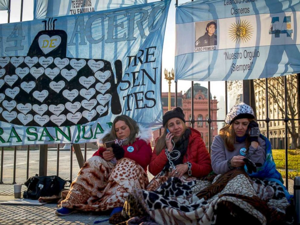 PHOTO: Close relatives of the ARA San Juan crew, hands tied, during a protest in front of Casa Rosada, asking the government to continue the search for the submarine lost on June 28 2018 in Buenos Aires.