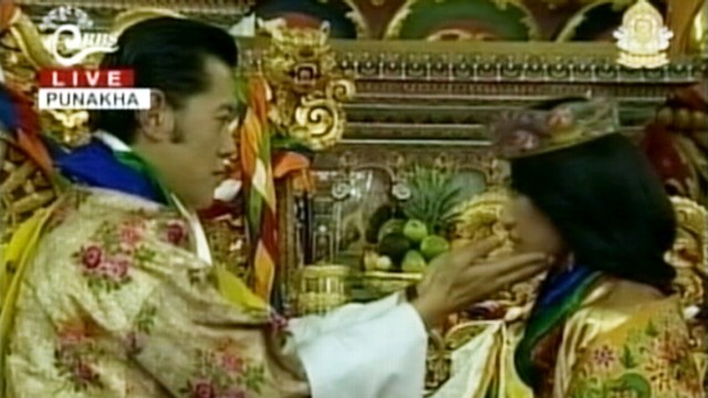 Bhutan Royal Wedding A Commoner Becomes Queen Abc News