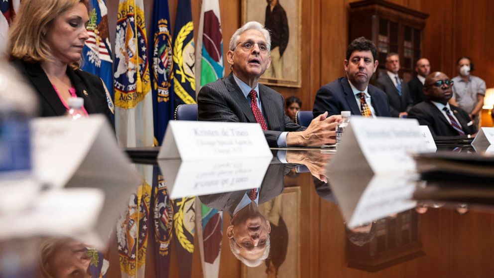 PHOTO: U.S. Attorney General Merrick Garland speaks following a briefing at the Department of Justice in Washington, July 20, 2022.