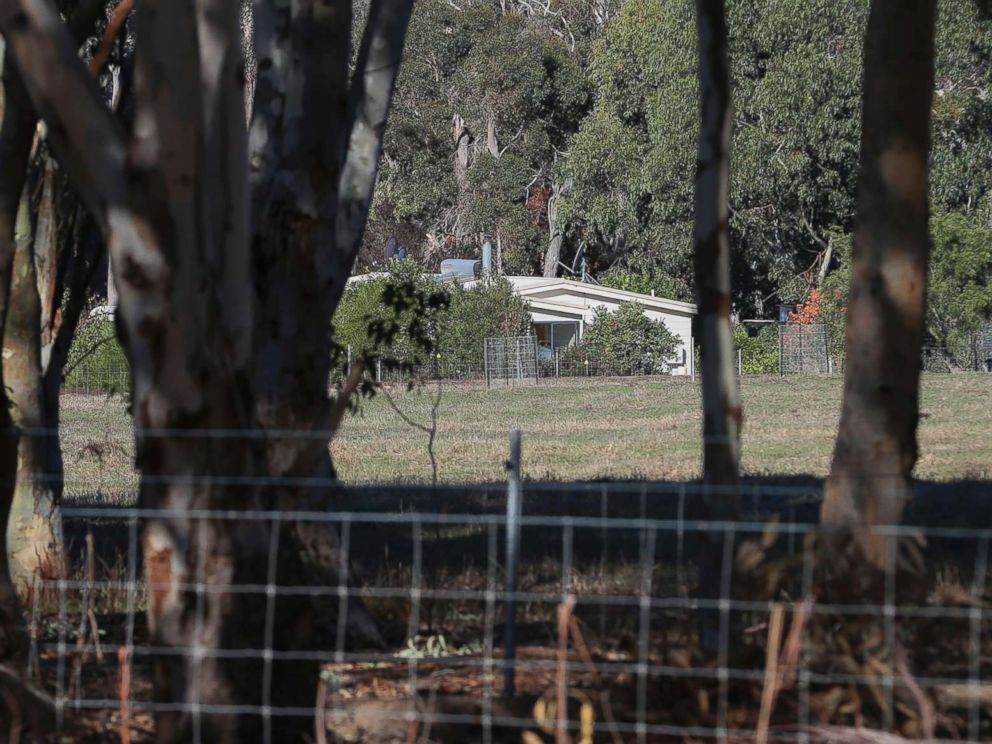PHOTO: A property is seen from a police roadblock where police are investigating the death of seven people in a suspected murder-suicide in Osmington, east of Margaret River in Australia, May 11, 2018.