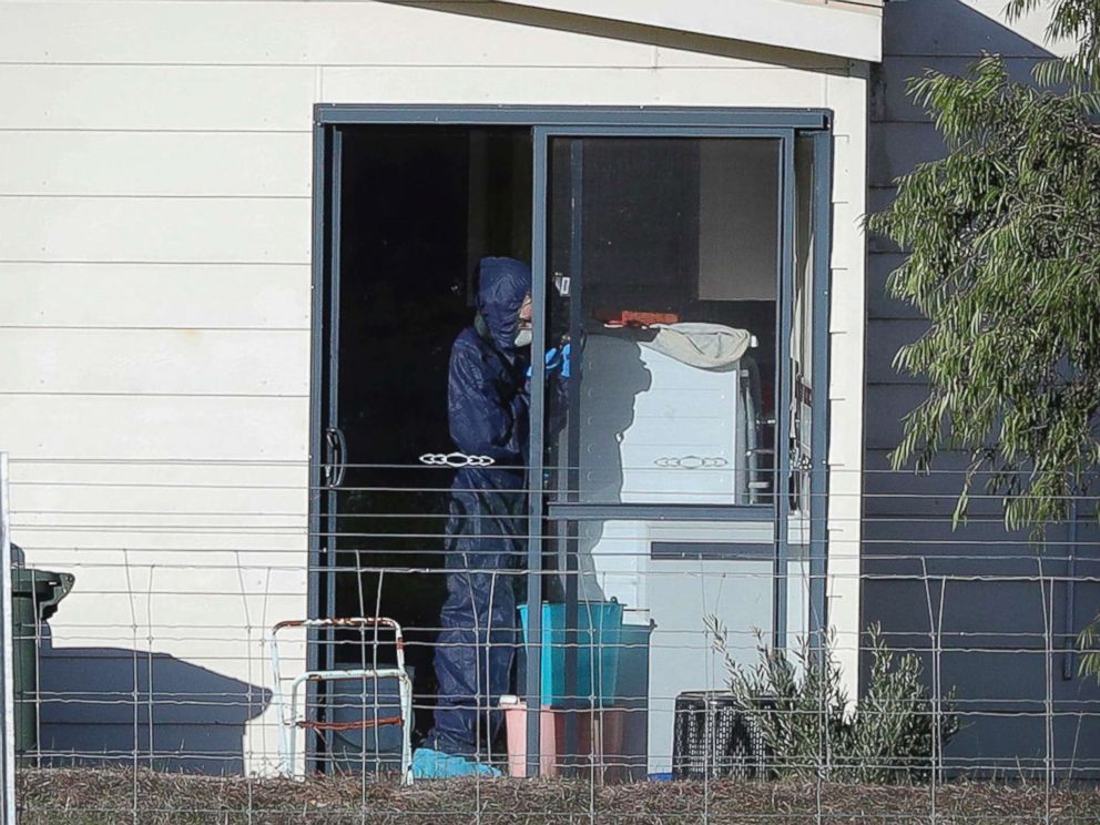 PHOTO: Police forensics investigate the death of seven people in a suspected murder-suicide in Osmington, east of Margaret River, Australia, May 11, 2018.