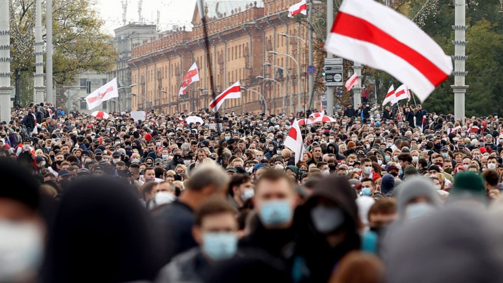 Huge Crowds Protest Again In Belarus As Opposition Ultimatum For ...