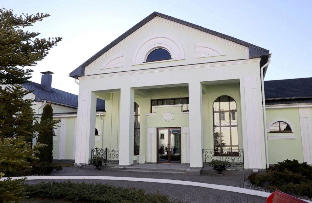 PHOTO: The venue for talks between Russian and Ukrainian delegations in Rumyantsev-Paskevich Residence in Gomel, Belarus, Feb. 28, 2022.
