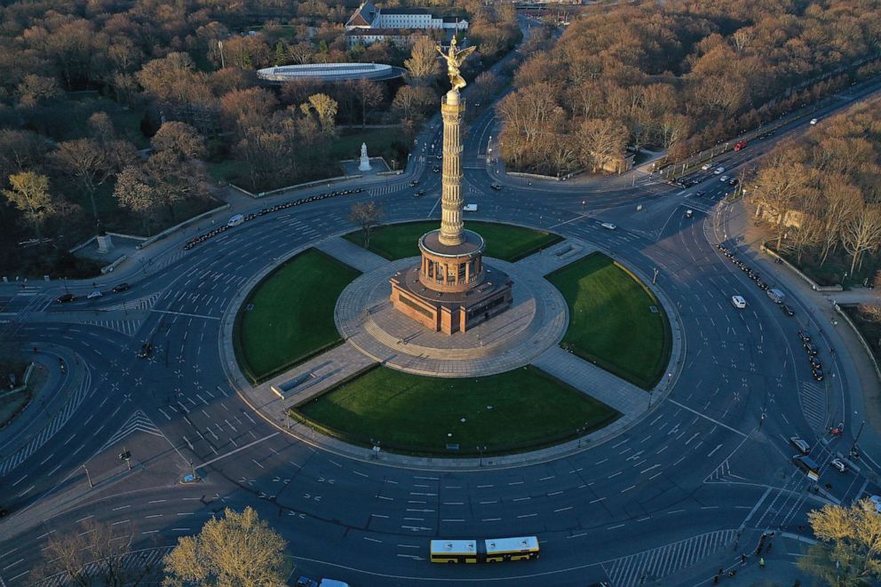 PHOTO: The traffic circle at the Victory Column , which at rush hour is usually crowded with cars, stands nearly empty during the coronavirus crisis on March 23, 2020 in Berlin, Germany.