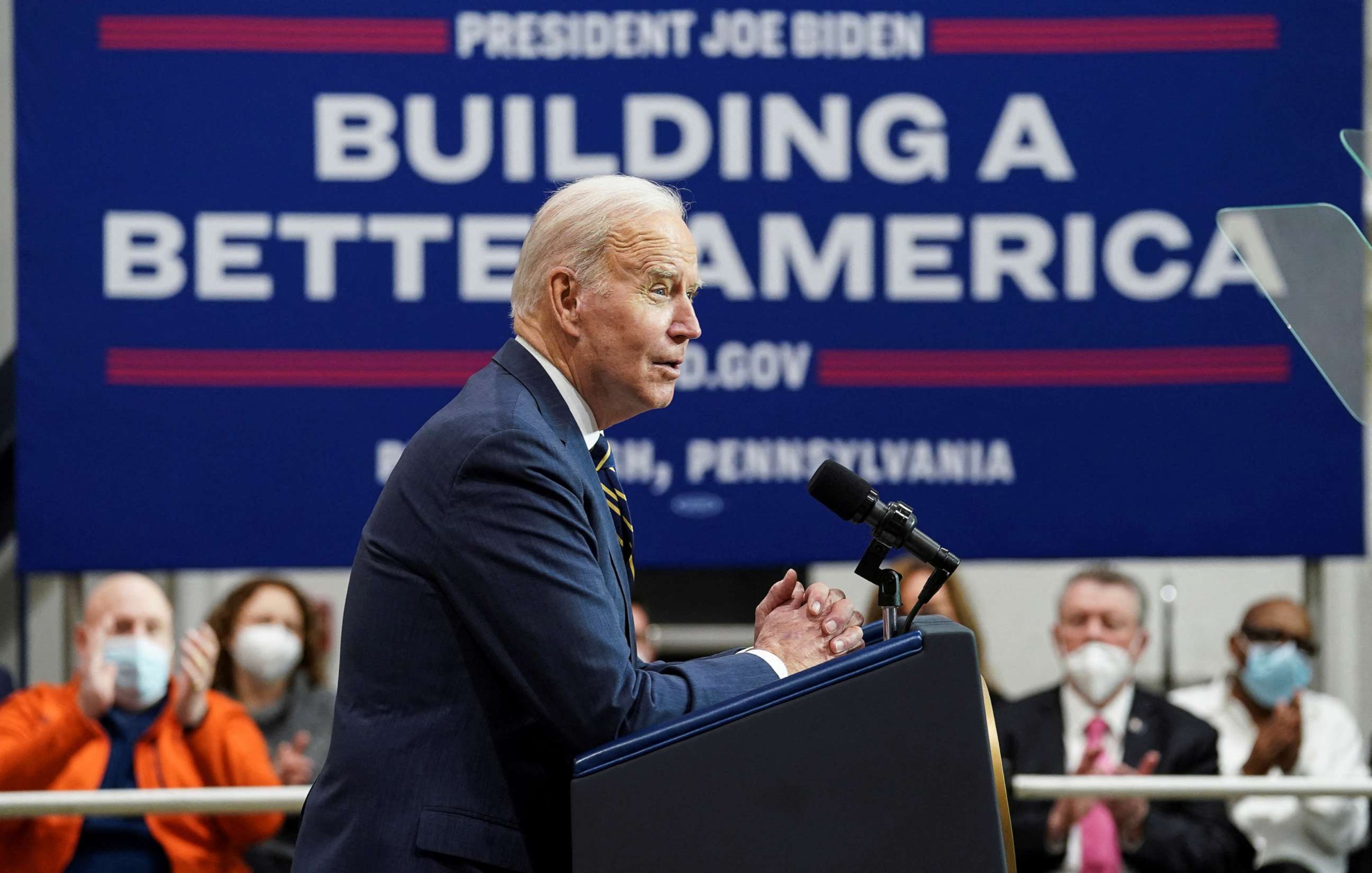 PHOTO: President Biden delivers remarks to tout the $1.2 trillion "Infrastructure Investment and Jobs Act," during a visit to Carnegie Mellon University at Mill 19 in Pittsburgh, Penn., Jan. 28, 2022.