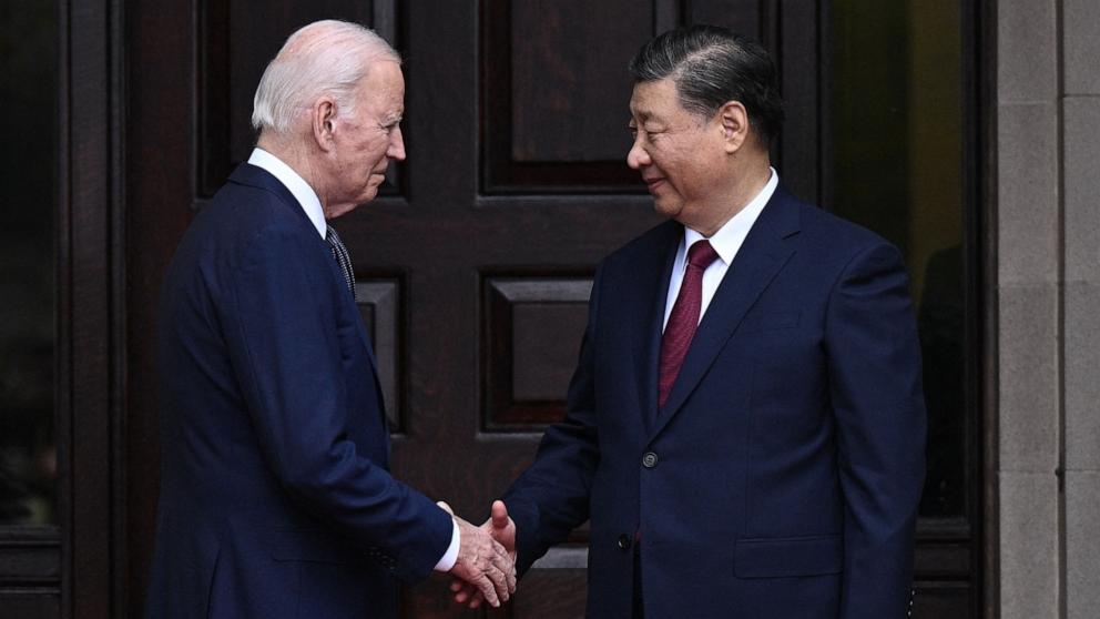 习近平在峰会上告诉拜登，中国计划与台湾统一