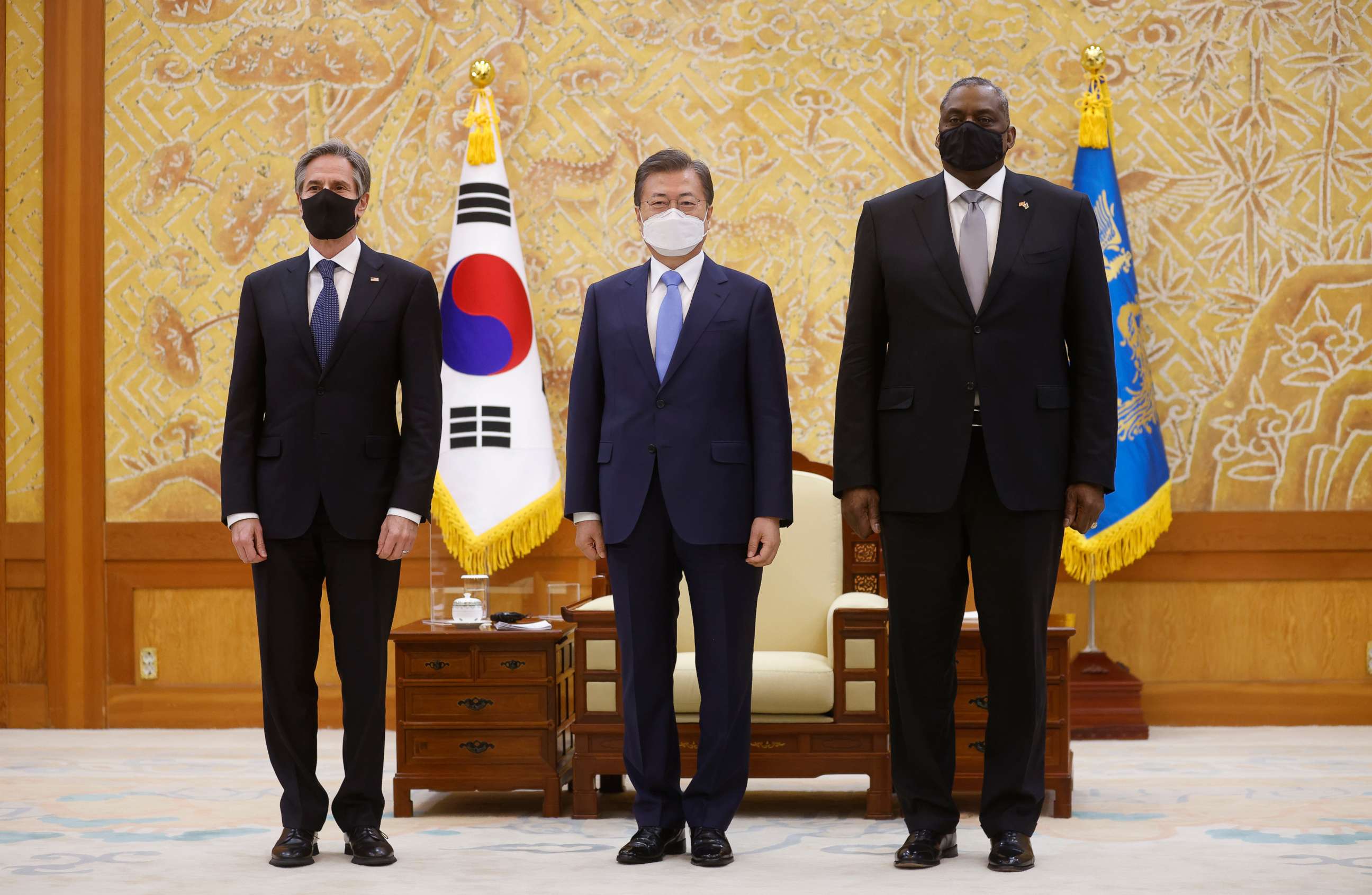 PHOTO: SEOUL, SOUTH KOREA - MARCH 18: South Korean President Moon Jae-in (C), U.S. Secretary of Defense Lloyd Austin (R) and U.S. Secretary of State Antony Blinken pose for photos at the Presidential Blue House on March 18, 2021 in Seoul, South Korea. 