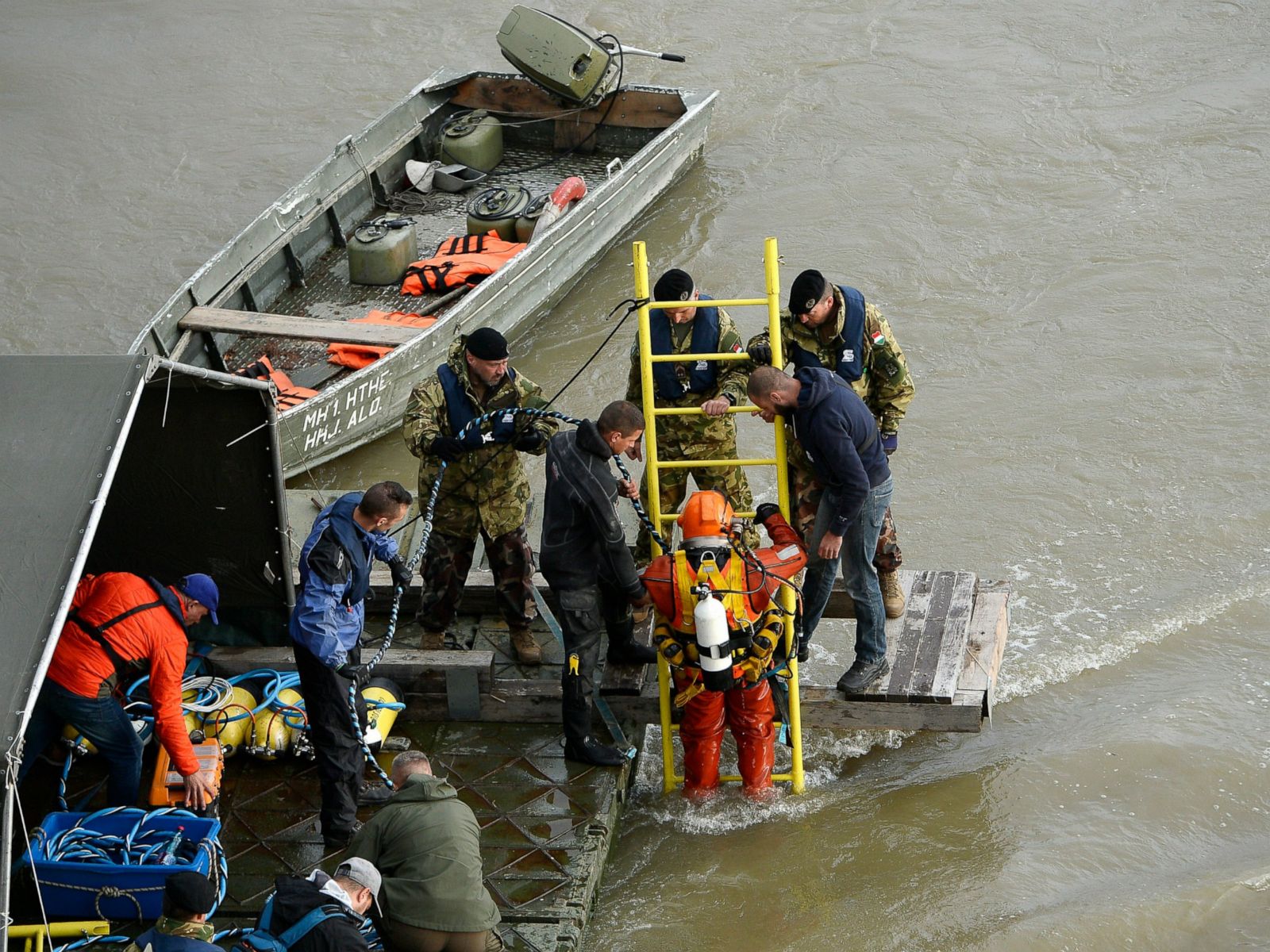 Hope Fades For 21 Missing After Budapest Boat Collision As