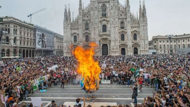 Italy Making Climate Change Courses Mandatory For Schools Abc News