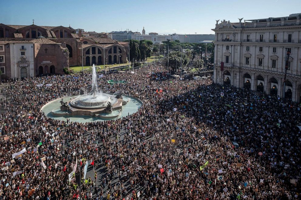 PHOTO: People take part in the climate march 'Fridays for Future', on September 27, 2019 in Rome, Italy.