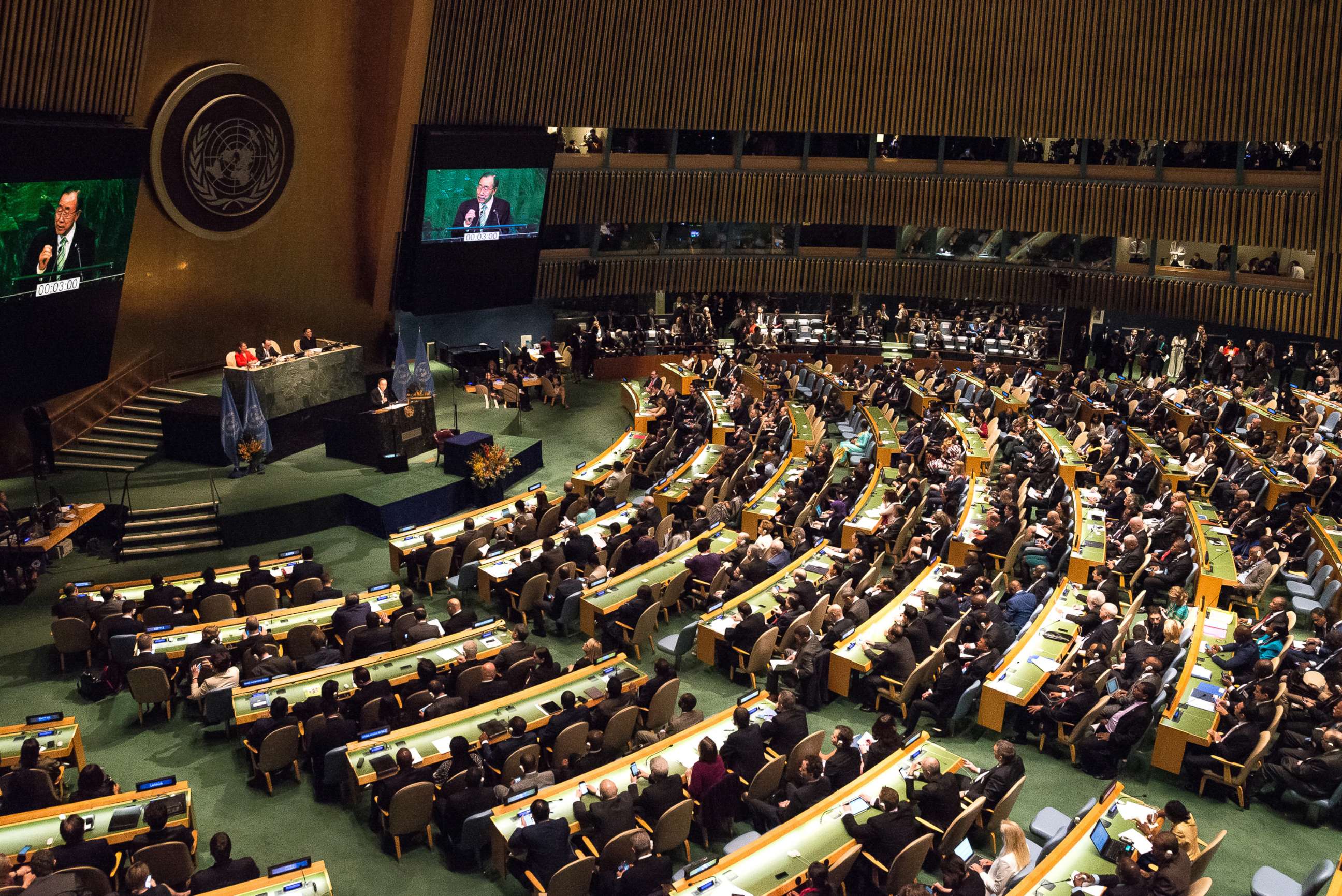 PHOTO: Representatives of the UN Member States sit in attendance in General Assembly Hall for the climate agreement opening ceremony, April 22, 2016.