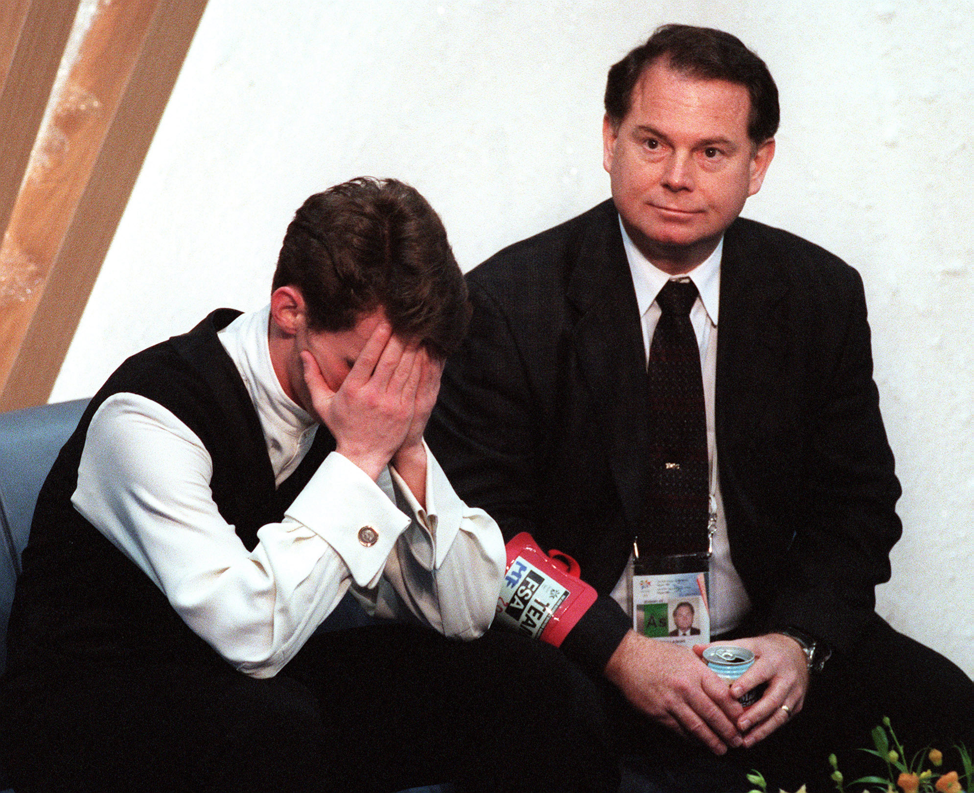 PHOTO: Figure skating coach Richard Callaghan is pictured at the finals of the men's figure skating competition at the 1998 Winter Olympics in Nagano, Japan.