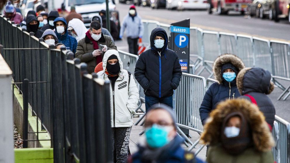 PHOTO: People are exposed to a coronavirus through mucus membranes of the eyes, nose and mouth via respiratory droplets.